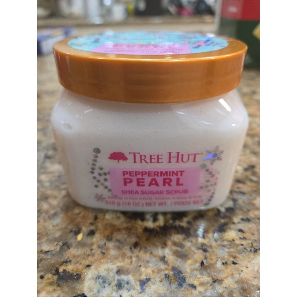 NWT Tree Hut Peppermint Pearl Shea Sugar Scrub